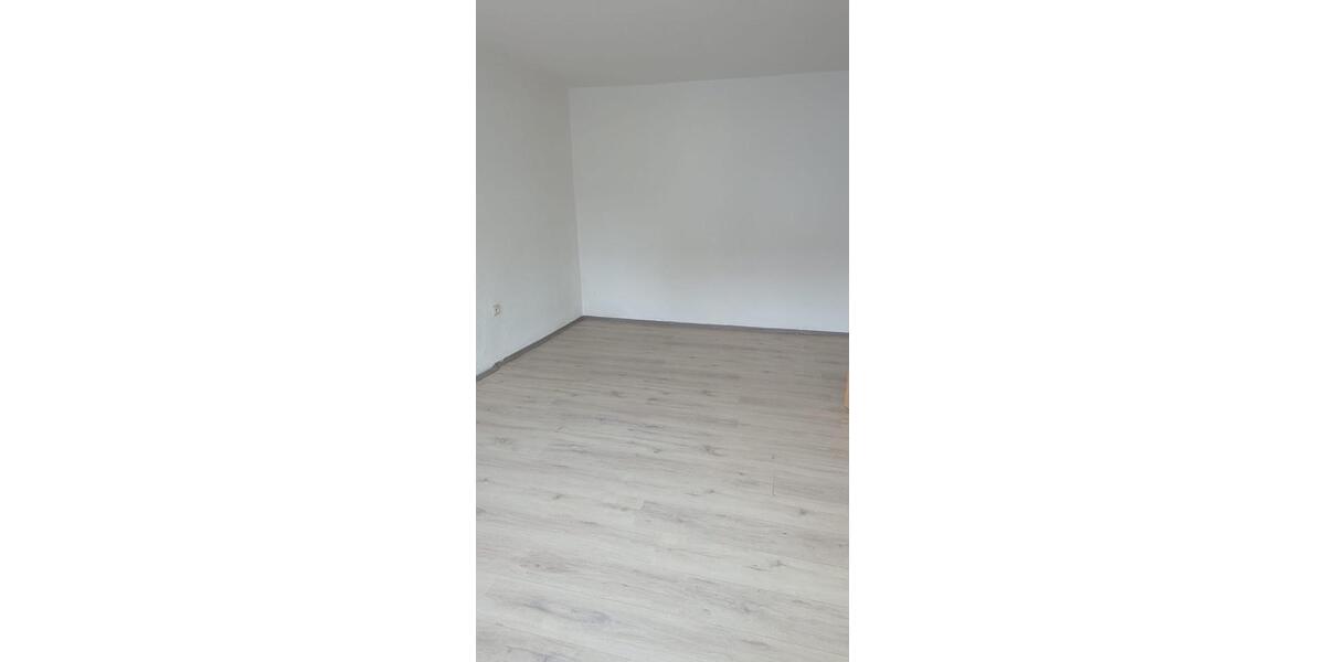 Erdgeschoßwohnung Saarlouis - 3 Zimmer, 85 m&sup2;, 640&euro; | Angebot:25381061