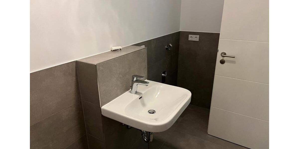 Etagenwohnung Neunkirchen - 3 Zimmer, 66 m&sup2;, 528&euro; | Angebot:26004556