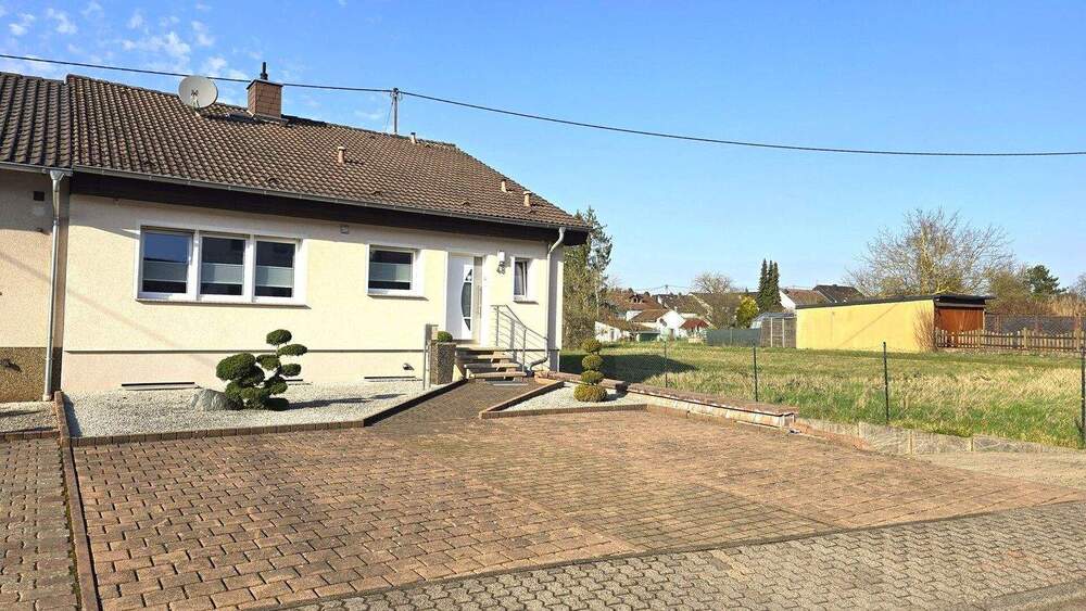 Doppelhaushälfte Schwalbach / Hülzweiler Hülzweiler - 5 Zimmer, 152 m&sup2;, 450.000&euro; | Angebot:25677427