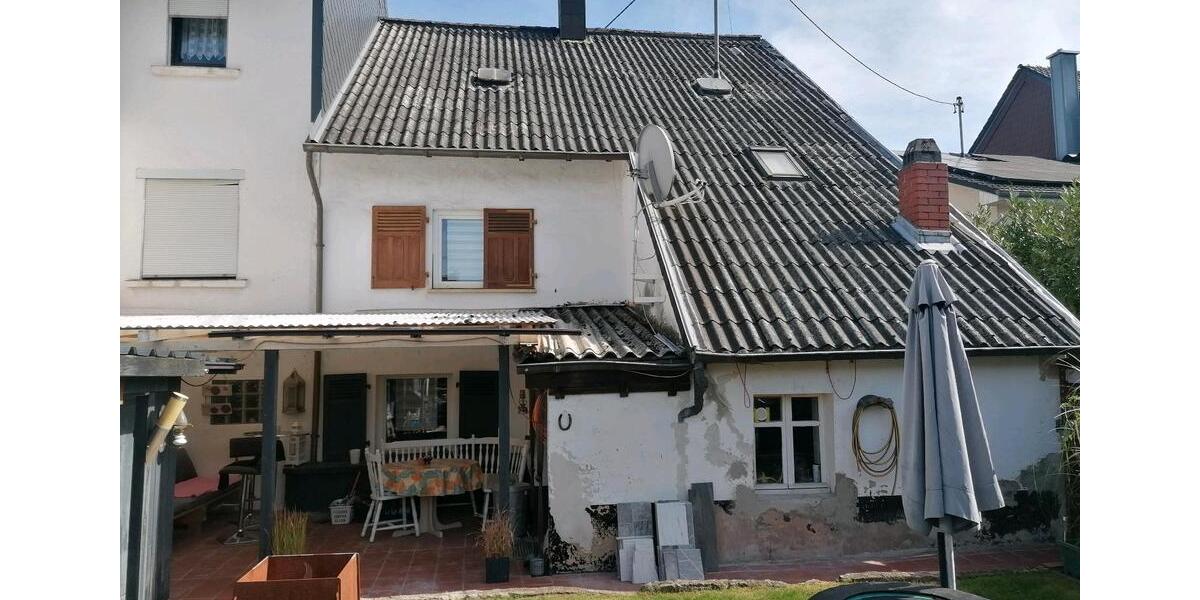 Reihenhaus Saarlouis - 4 Zimmer, 120 m&sup2;, 180.000&euro; | Angebot:26634220