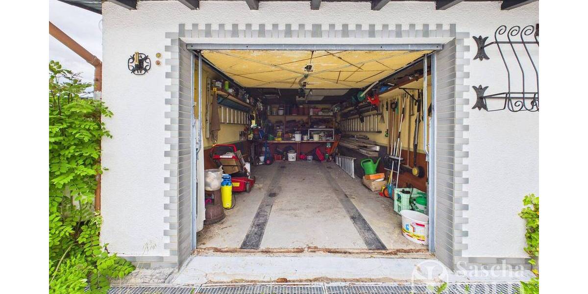 Freistehendes Einfamilienhaus mit heller Wohnatmosphäre, Gartenanlage und Garage, Dorf im Warndt - Einfamilienhaus Großrosseln Dorf im Warndt | Angebot:26645877