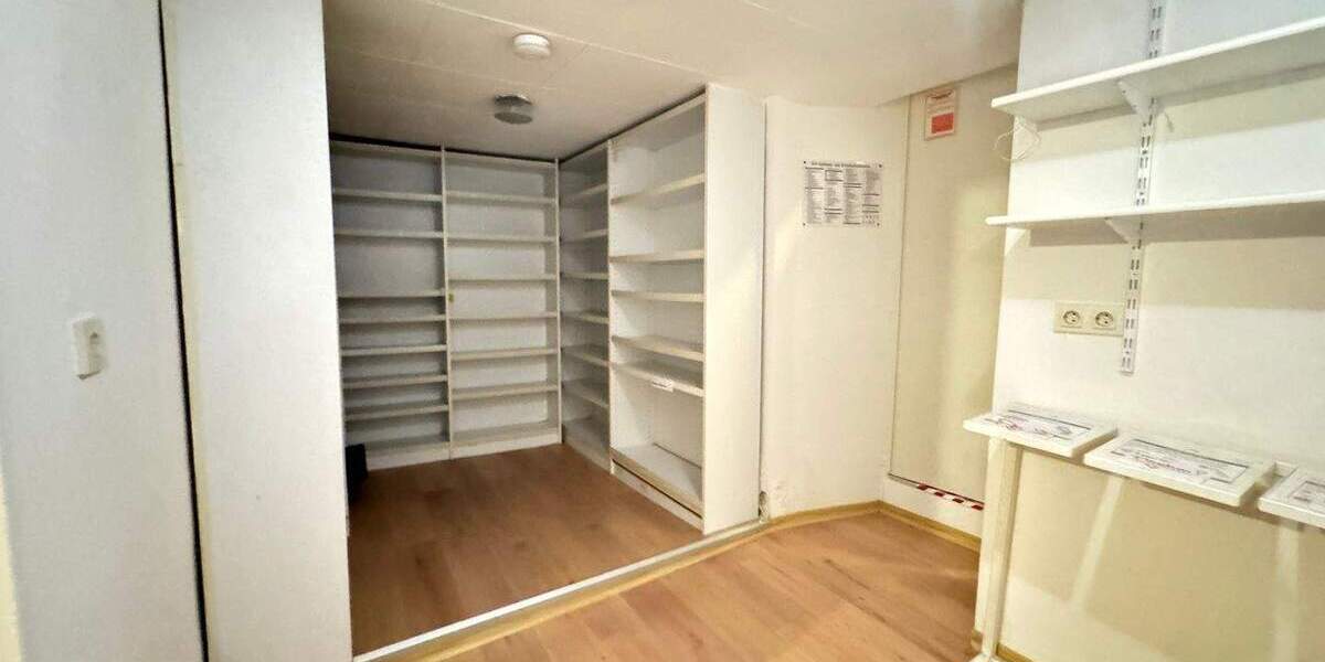 Ladenlokal (eh. Apotheke) im Ortskern Mandelbachtal-Ormesheim zu vermieten - Gewerbeobjekt Mandelbachtal-Ormesheim Ormesheim | Angebot:23972288