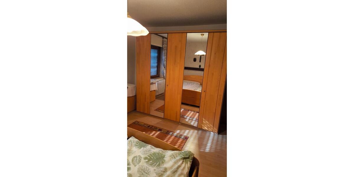 Etagenwohnung Quierschied - 3 Zimmer, 108 m&sup2;, 550&euro; | Angebot:25399273