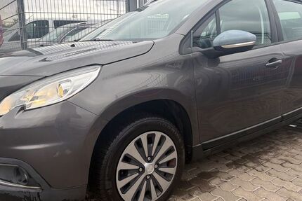 Peugeot 2008 143.000 km 4.900 &euro; Saarlouis 66740