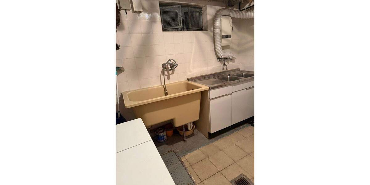 Reihenmittelhaus Ensdorf - 5 Zimmer, 130 m&sup2;, 219.000&euro; | Angebot:25657434