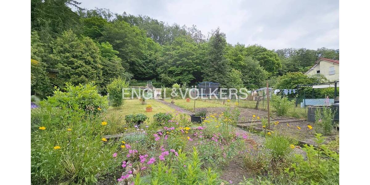 Mehrfamilienhaus, Wohnhaus Wadgassen-Differten Differten - 6 Zimmer, 160 m&sup2;, 169.000&euro; | Angebot:26695321