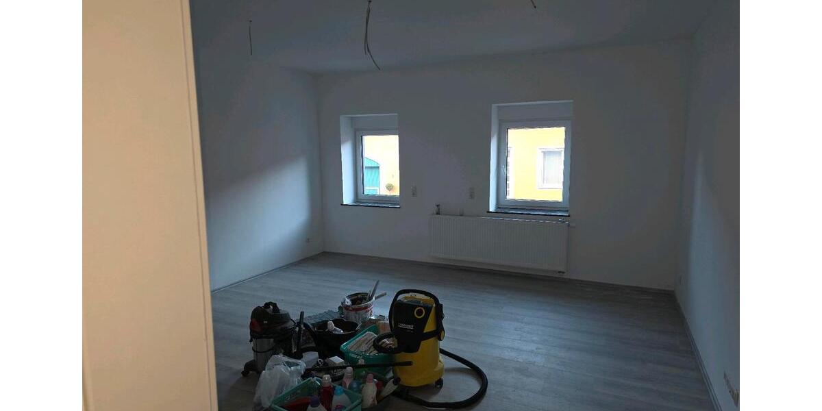 Erdgeschoßwohnung Neunkirchen - 2 Zimmer, 85 m&sup2;, 650&euro; | Angebot:25370253
