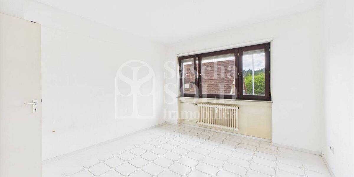 Helle 4-ZKB-Wohnung in St. Ingbert mit Balkon mit Garage & großem Kellerraum - Etagenwohnung Sankt Ingbert Hassel | Angebot:26018615