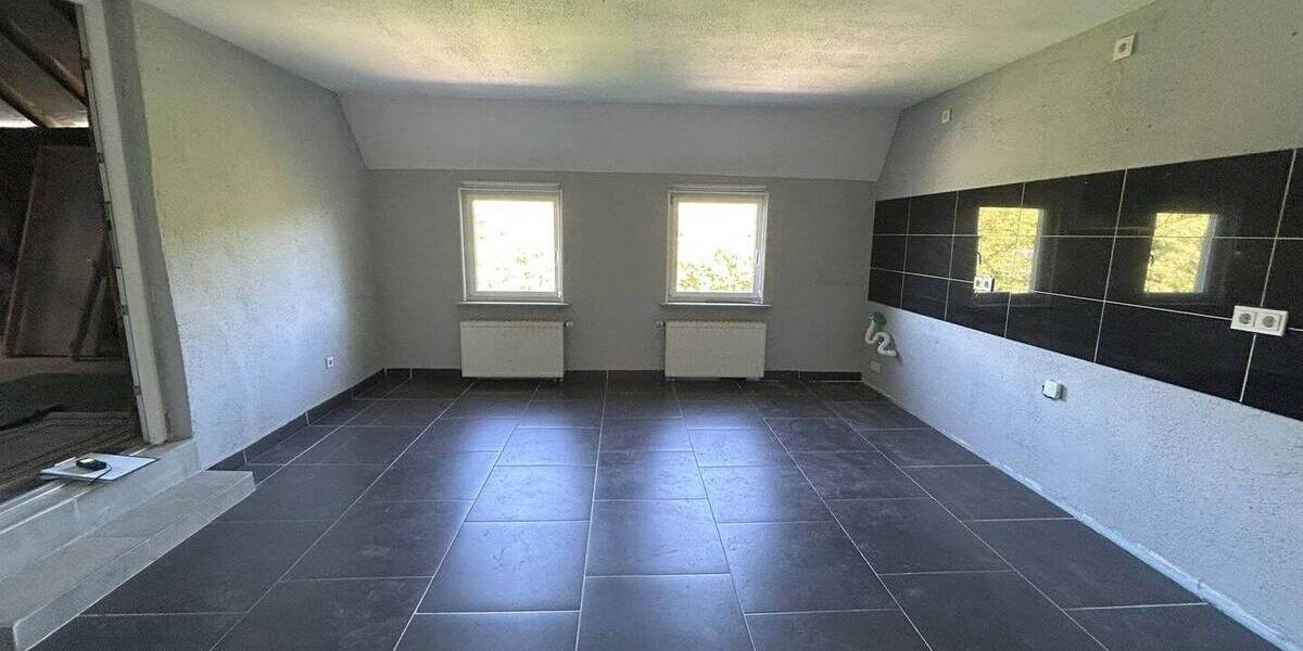 Einfamilienhaus Großrosseln - 4 Zimmer, 149 m&sup2;, 139.000&euro; | Angebot:25684599