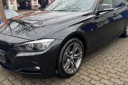 BMW 330 121.000 km 22.950 &euro; Saarlouis 66740