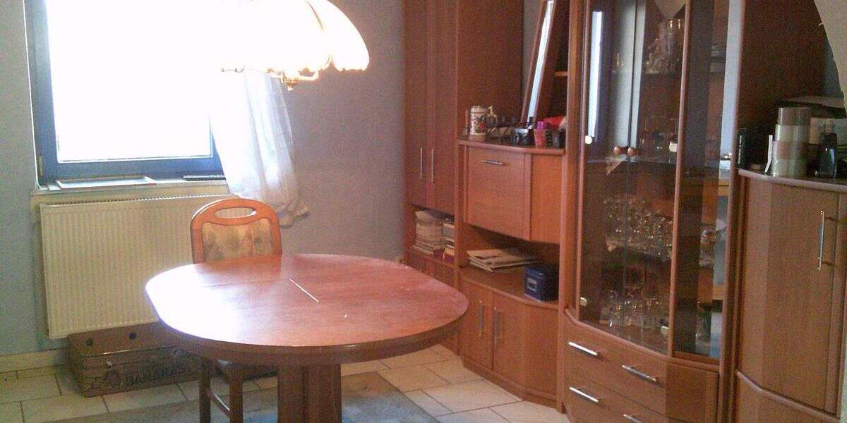 Doppelhaushälfte Quierschied Göttelborn - 6 Zimmer, 100 m&sup2;, 99.000&euro; | Angebot:25776339