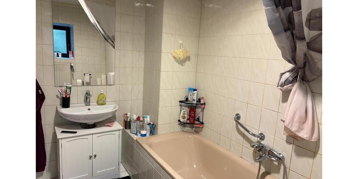Etagenwohnung Breitenbach - 4 Zimmer, 100 m&sup2;, 750&euro; | Angebot:25876509