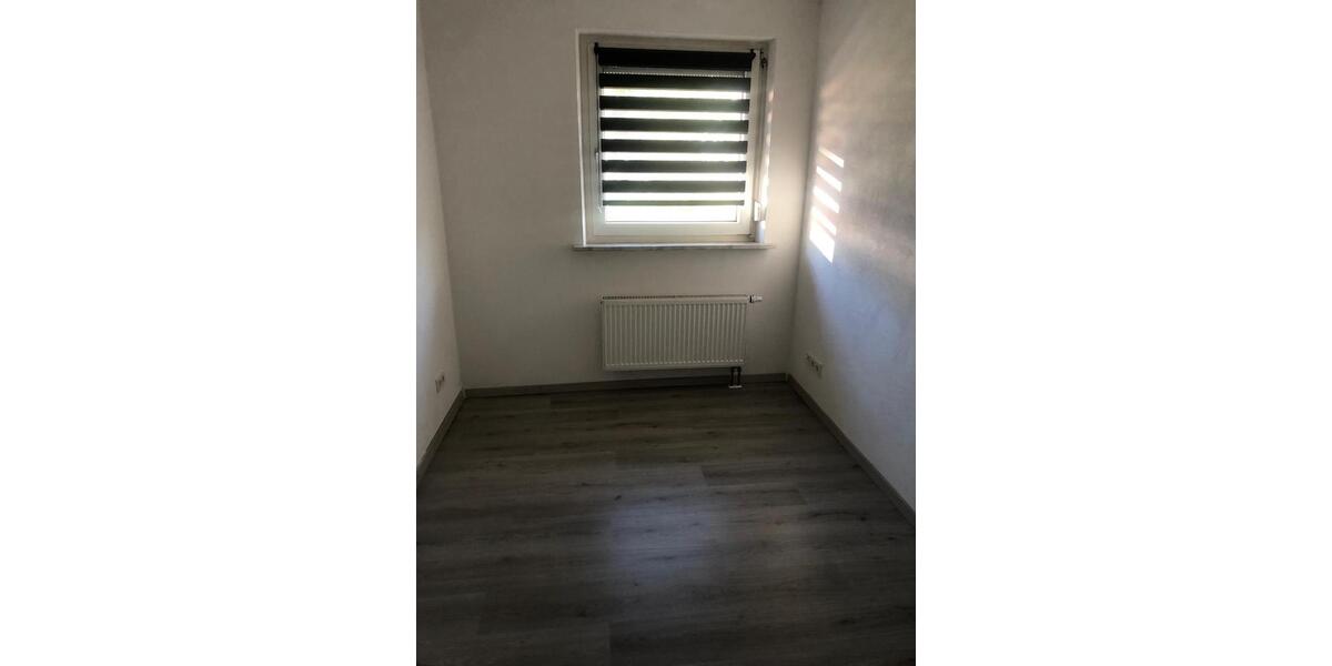 Erdgeschoßwohnung Sankt Ingbert - 3 Zimmer, 60 m&sup2;, 130.000&euro; | Angebot:26582359
