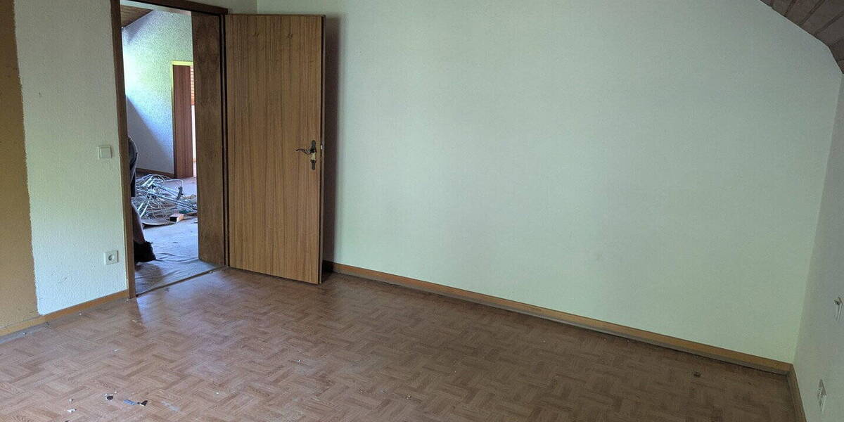 Einfamilienhaus Heusweiler Obersalbach - 4 Zimmer, 195 m&sup2;, 349.000&euro; | Angebot:26389891
