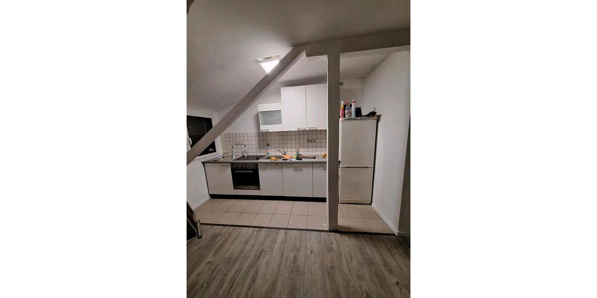 Dachgeschoßwohnung Bexbach - 2.5 Zimmer, 70 m&sup2;, 630&euro; | Angebot:26519223