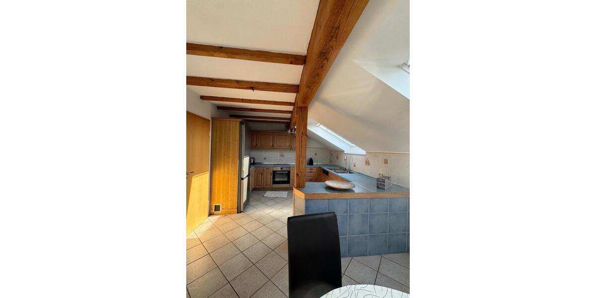 Dachgeschoßwohnung Saarlouis - 2 Zimmer, 110 m&sup2;, 1.700&euro; | Angebot:25641153