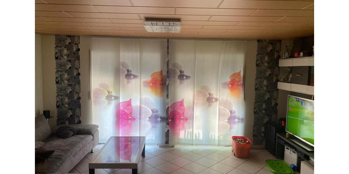 Reihenhaus Ottweiler - 3 Zimmer, 129 m&sup2;, 1.200&euro; | Angebot:24336021