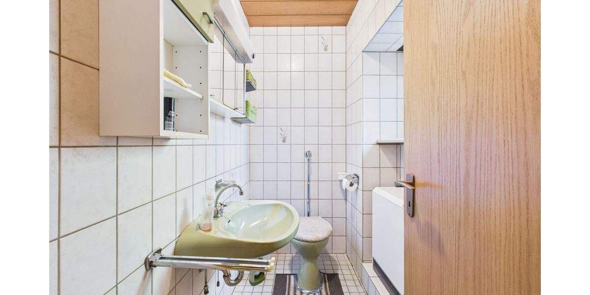 Mehrfamilienhaus, Wohnhaus Quierschied - 9 Zimmer, 234 m&sup2;, 195.000&euro; | Angebot:25799966