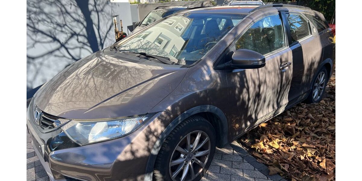 Honda Civic 154.845 km 6.700 &euro; Saarlouis 66740
