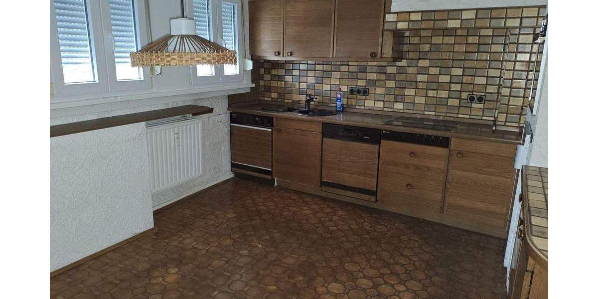 Etagenwohnung Zweibrücken - 4 Zimmer, 100 m&sup2;, 135.000&euro; | Angebot:25736625