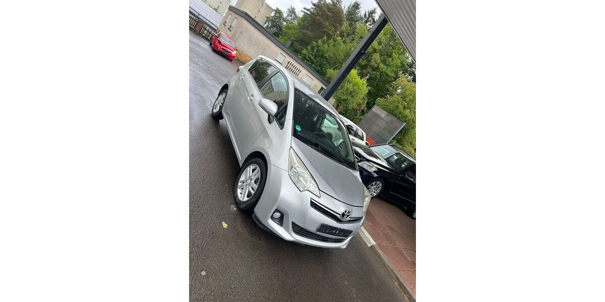 Toyota Verso-S 96.000 km 5.999 &euro; Neunkirchen/Wellesweiler 66539
