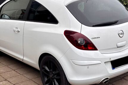 Opel Corsa 119.159 km 4.500 &euro; Saarbrücken 66117