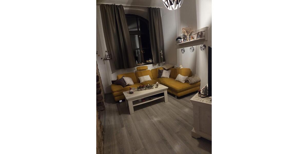 Erdgeschoßwohnung Püttlingen - 3 Zimmer, 84 m&sup2;, 695&euro; | Angebot:25283656