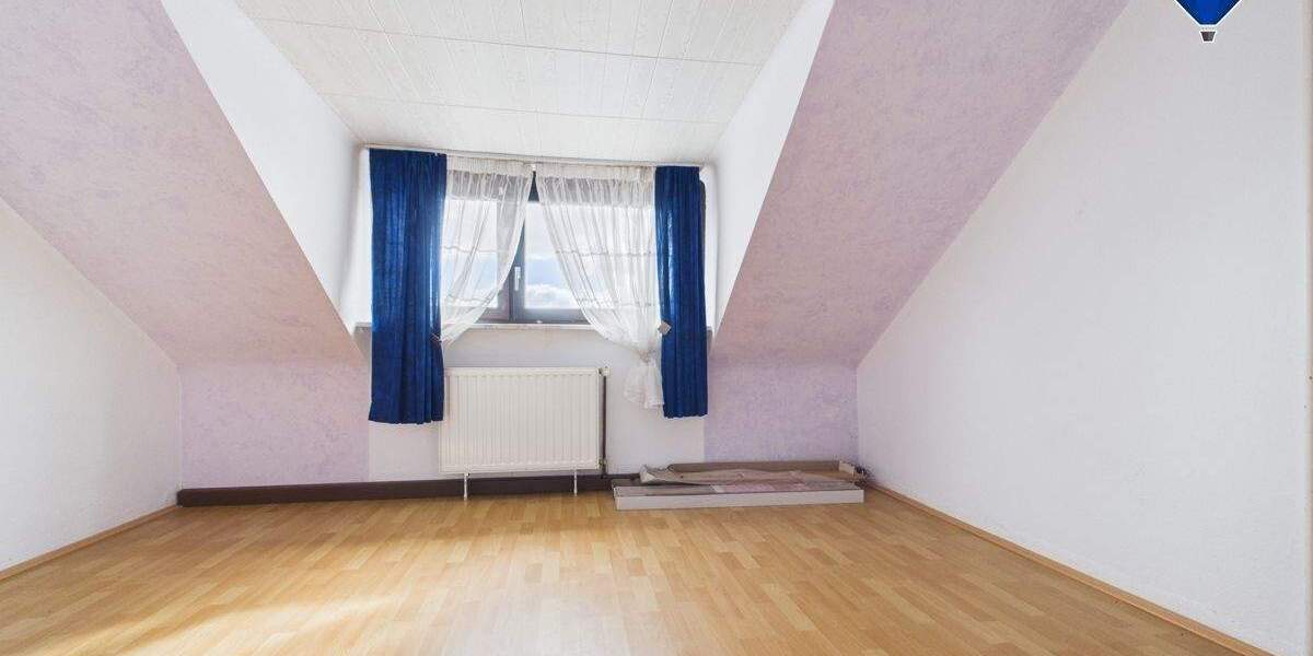 Reihenendhaus Saarbrücken Altenkessel - 7 Zimmer, 178 m&sup2;, 226.000&euro; | Angebot:25819126