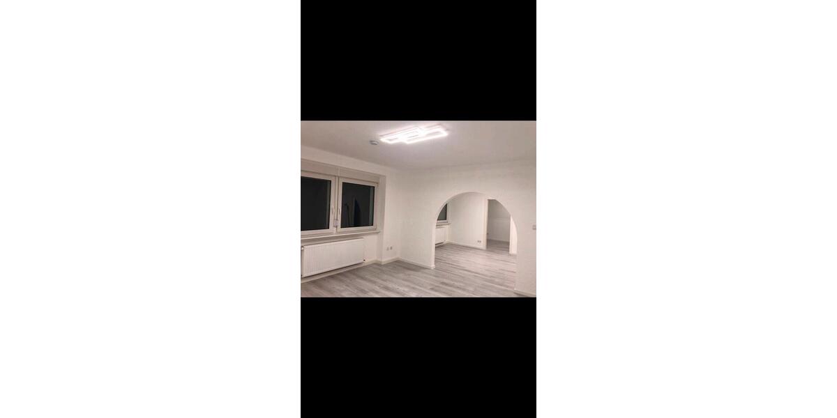 Etagenwohnung Neunkirchen - 4 Zimmer, 90 m&sup2;, 700&euro; | Angebot:25420790