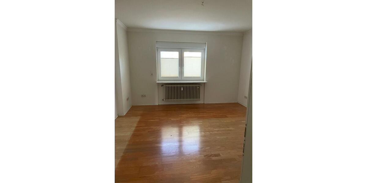 Hochparterre Lebach - 4 Zimmer, 110 m&sup2;, 850&euro; | Angebot:26577062