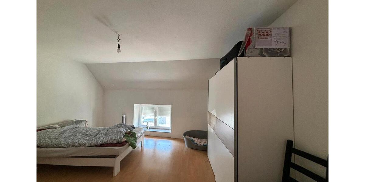 Einfamilienhaus Saarlouis - 5 Zimmer, 125 m&sup2;, 75.000&euro; | Angebot:25825038