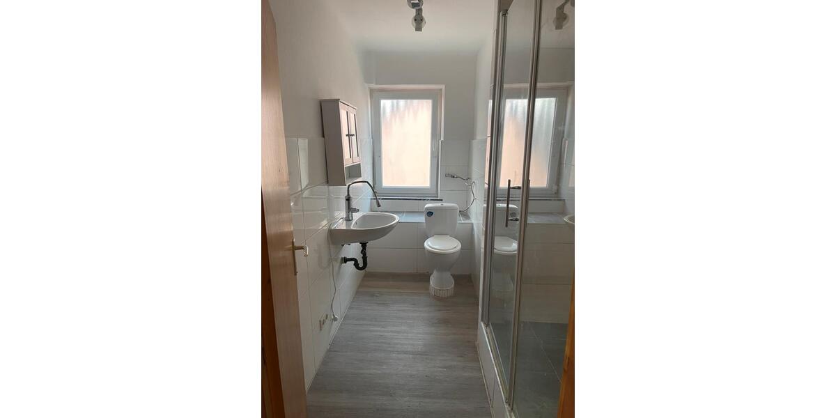 Etagenwohnung Riegelsberg - 3 Zimmer, 92 m&sup2;, 650&euro; | Angebot:25859975