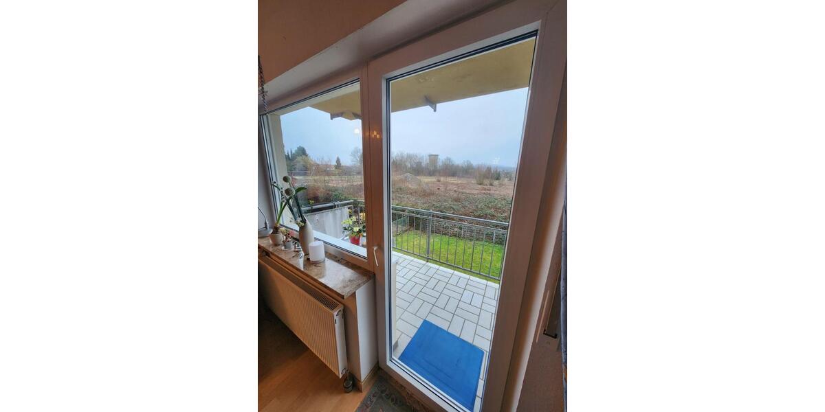 Etagenwohnung Saarbrücken West - 2 Zimmer, 70 m&sup2;, 500&euro; | Angebot:25361027