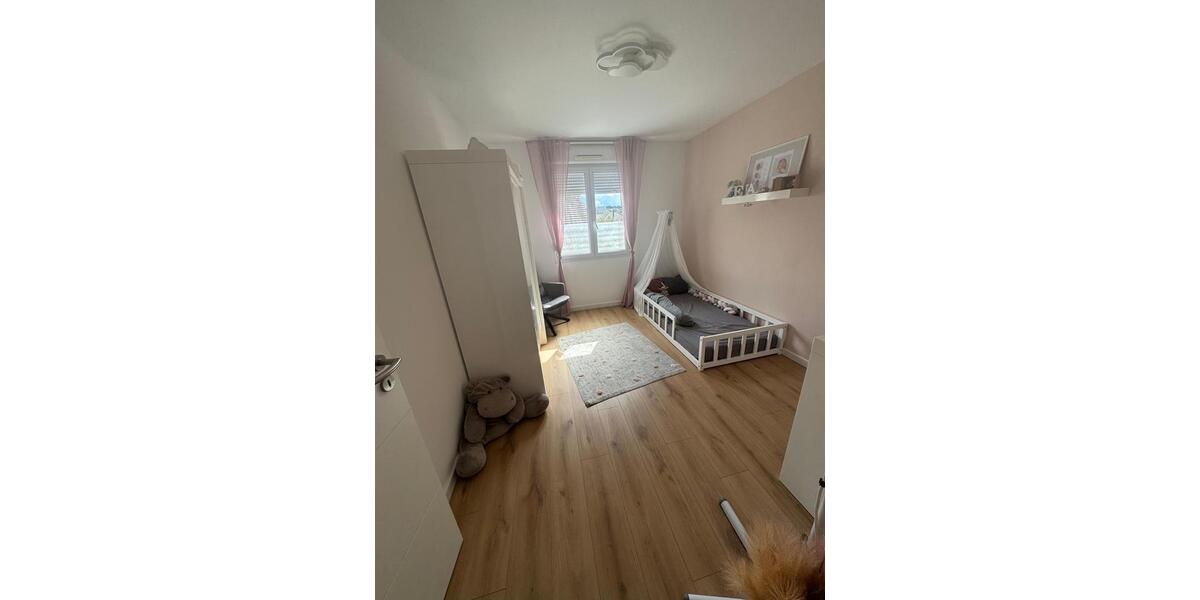 Einfamilienhaus Saarbrücken - 6 Zimmer, 150 m&sup2;, 499.000&euro; | Angebot:25656747
