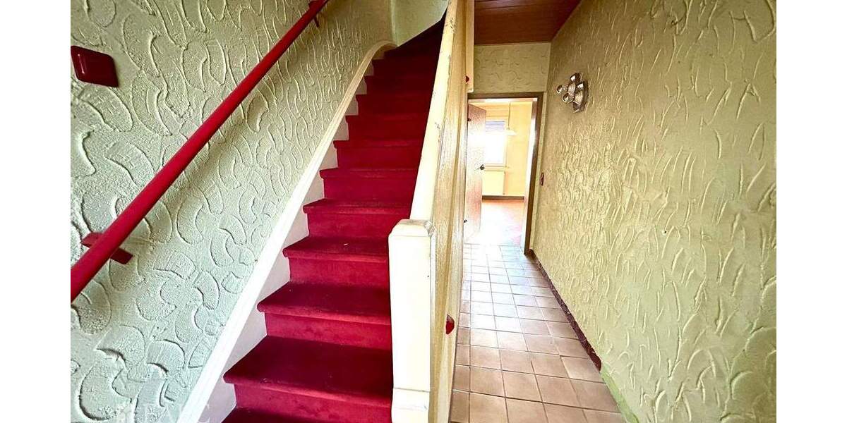 Einfamilienhaus Quierschied - 6 Zimmer, 148 m&sup2;, 114.900&euro; | Angebot:25771919