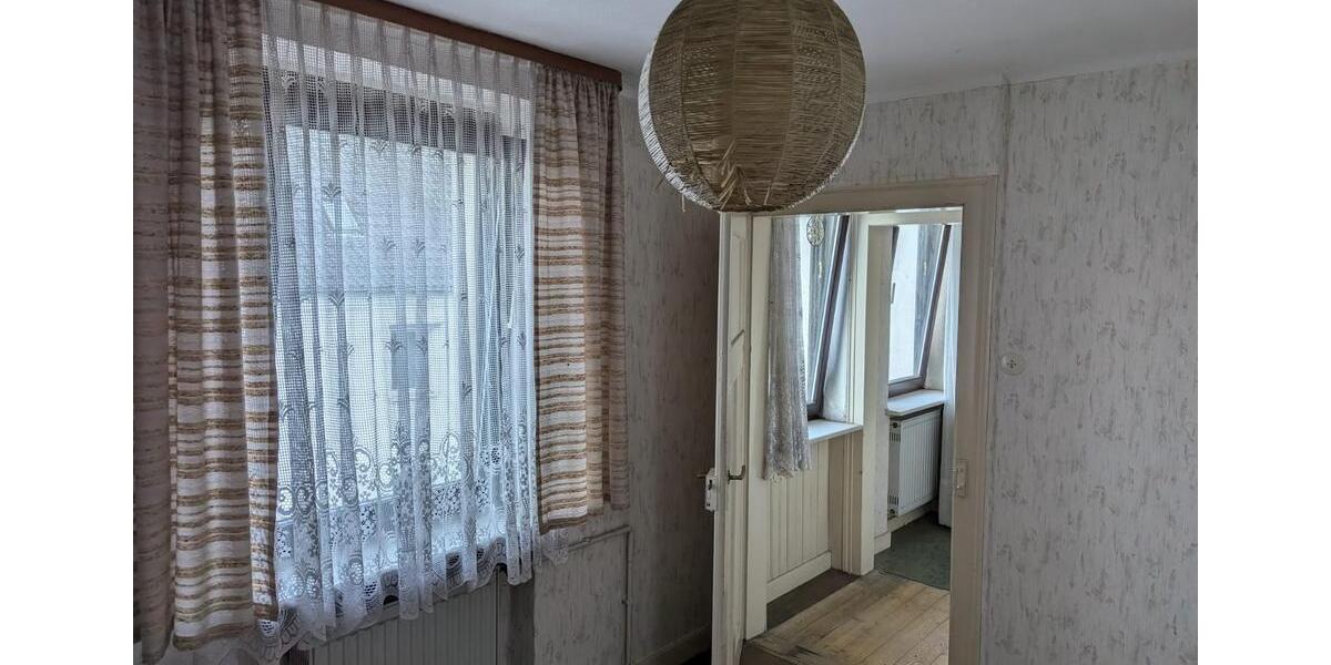 Einfamilienhaus Homburg - 4 Zimmer, 85 m&sup2;, 90.000&euro; | Angebot:25864408