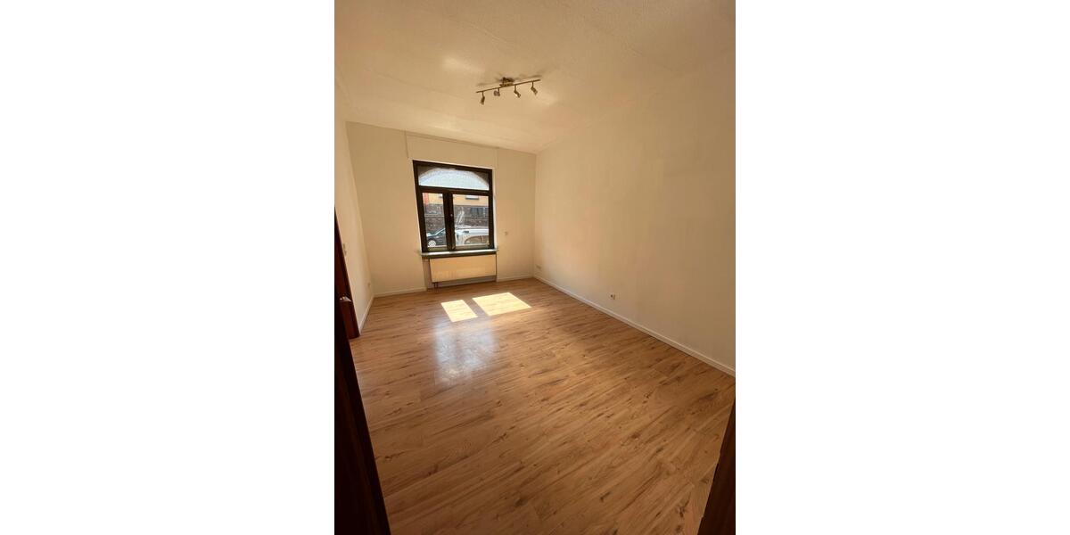 Erdgeschoßwohnung Saarbrücken Dudweiler - 3 Zimmer, 80 m&sup2;, 590&euro; | Angebot:26288740