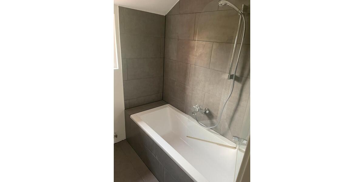 Etagenwohnung Saarbrücken Kieselhumes - 9 Zimmer, 240 m&sup2;, 244.000&euro; | Angebot:25902650