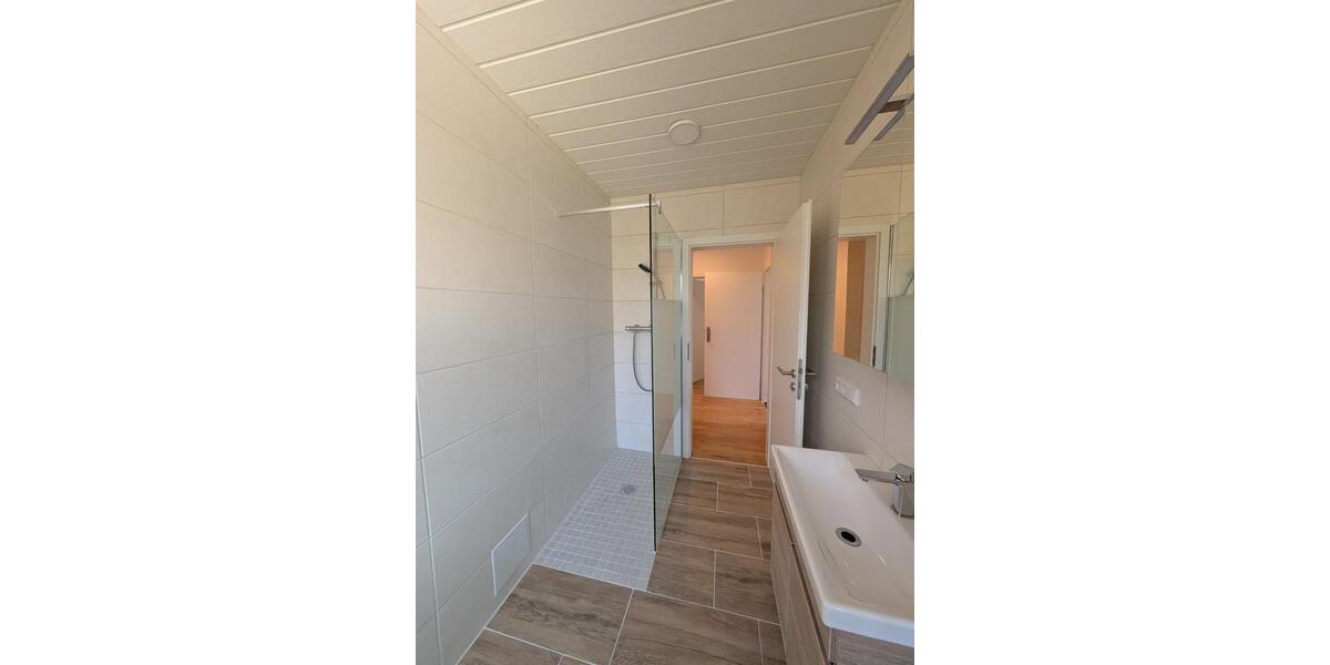 Etagenwohnung Völklingen - 2.5 Zimmer, 80 m&sup2;, 790&euro; | Angebot:25883545