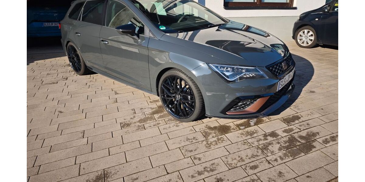 Seat Leon 77.000 km 27.999 &euro; Schmelz 66839