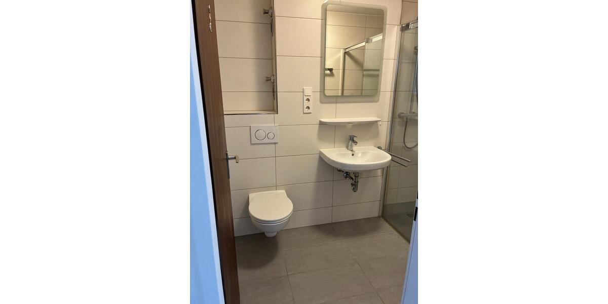 Etagenwohnung Saarbrücken West - 3 Zimmer, 66 m&sup2;, 545&euro; | Angebot:25934954