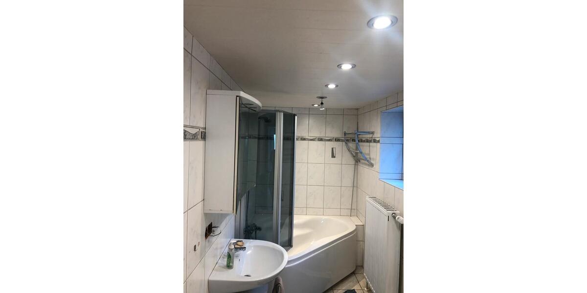 Einfamilienhaus Waldmohr - 5 Zimmer, 160 m&sup2;, 1.450&euro; | Angebot:25658539