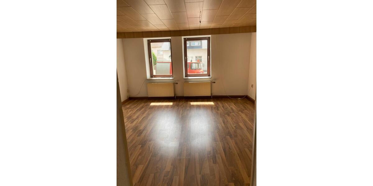 Einfamilienhaus Schwalbach - 4 Zimmer, 105 m&sup2;, 1.180&euro; | Angebot:26674915