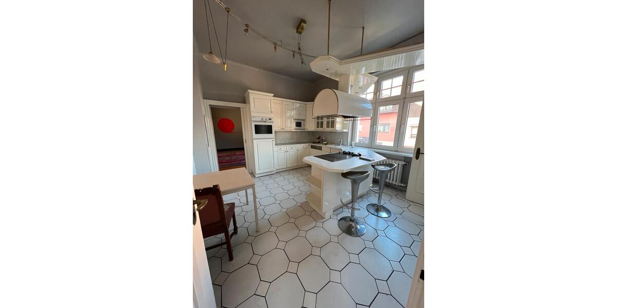 Reihenhaus Völklingen - 9 Zimmer, 350 m&sup2;, 450.000&euro; | Angebot:26447156
