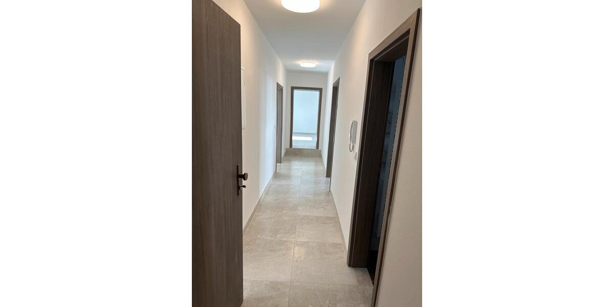 Erdgeschoßwohnung Zweibrücken - 3 Zimmer, 78 m&sup2;, 900&euro; | Angebot:24870521