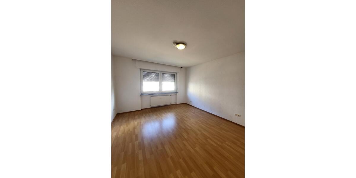 Etagenwohnung Zweibrücken - 3 Zimmer, 80 m&sup2;, 625&euro; | Angebot:25364433