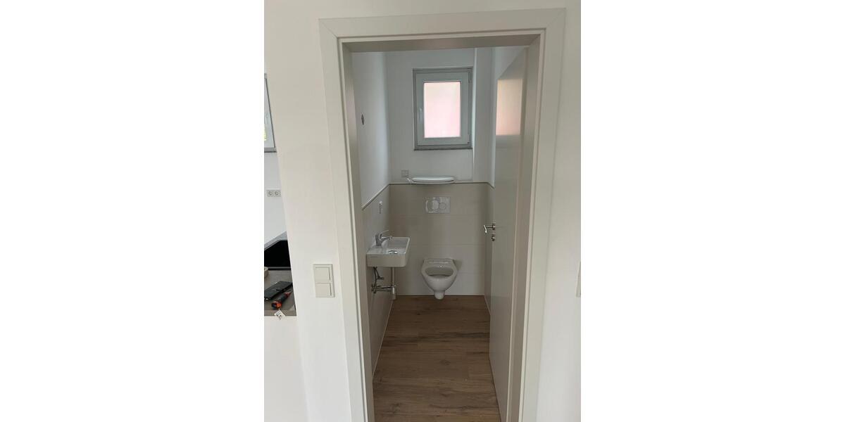 Maisonettenwohnung Neunkirchen Heinitz - 4 Zimmer, 117 m&sup2;, 1.475&euro; | Angebot:24101089