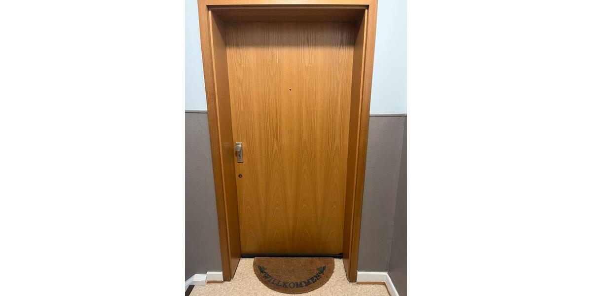 Etagenwohnung Saarbrücken Eschberg - 3 Zimmer, 75 m&sup2;, 680&euro; | Angebot:25614160