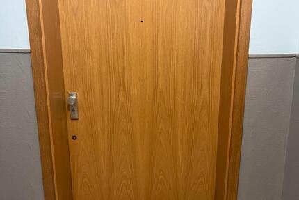 Wohnung Saarbrücken Eschberg - 3 Zimmer, 75 m&sup2;, 680&euro; | Angebot:25614160