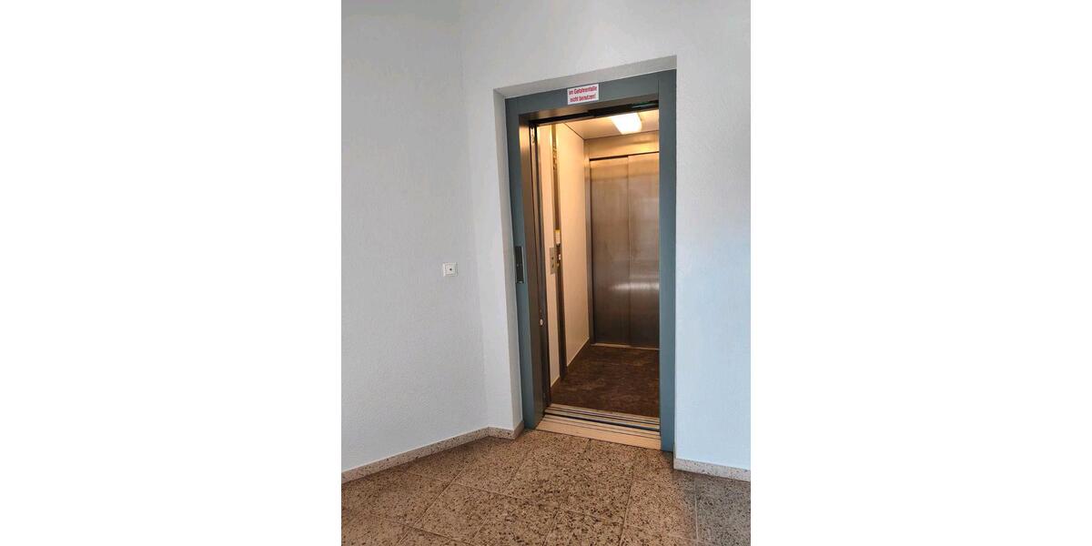 Erdgeschoßwohnung Dillingen (Saar) - 5 Zimmer, 134 m&sup2;, 210.000&euro; | Angebot:27077157